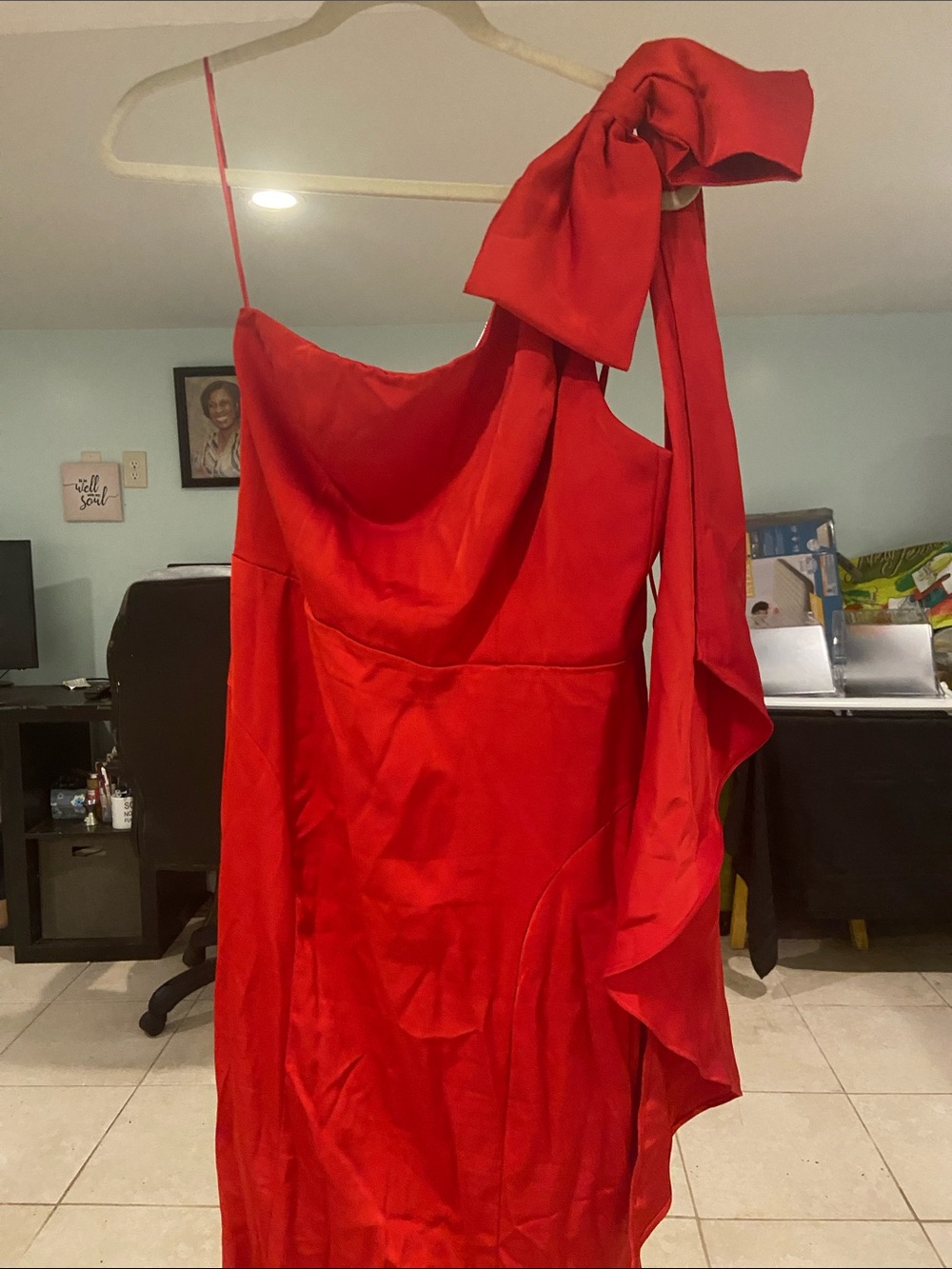 Women Red One-Shoulder Dress with Bow Accent. Size L